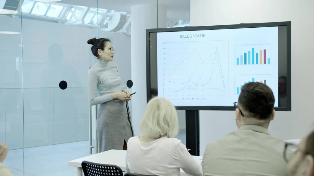 What Is Financeboar com?